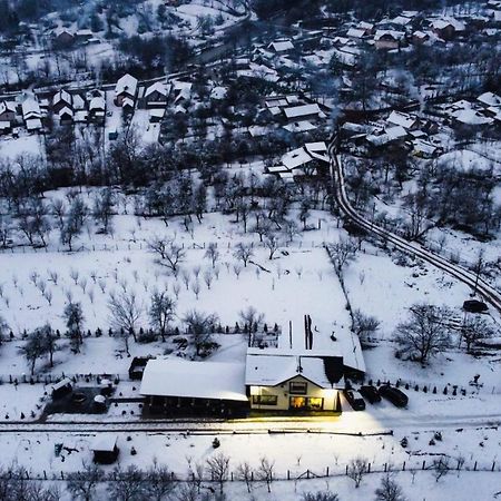 Hanul Doctorului Badeni-Runcu Runcu (Dambovita) Quarto foto