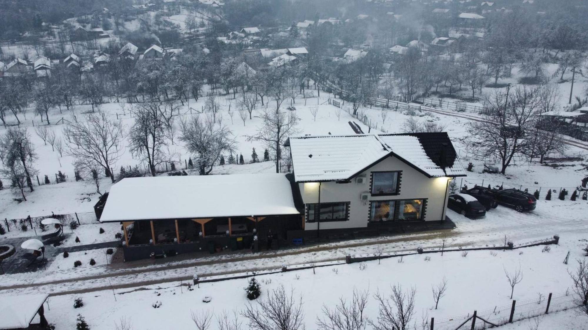 Hanul Doctorului Badeni-Runcu Runcu (Dambovita) Quarto foto